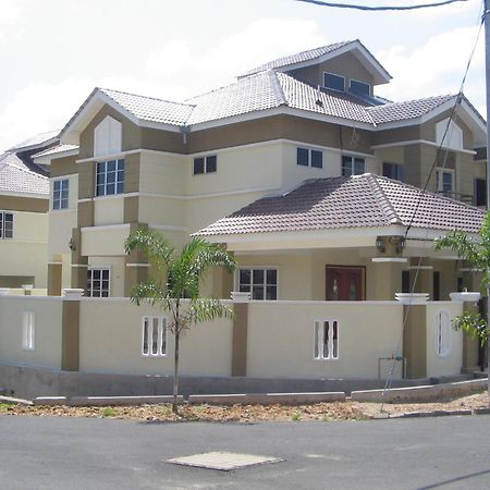 Greenleaf Angsana Homestay Jerantut Eksteriør billede